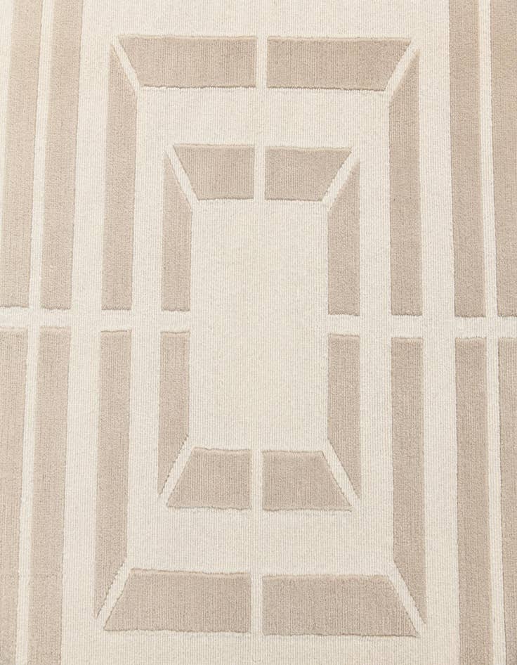 Detail image of  6' 8 x 9' 11  Hand Knotted Darya Wool Rug