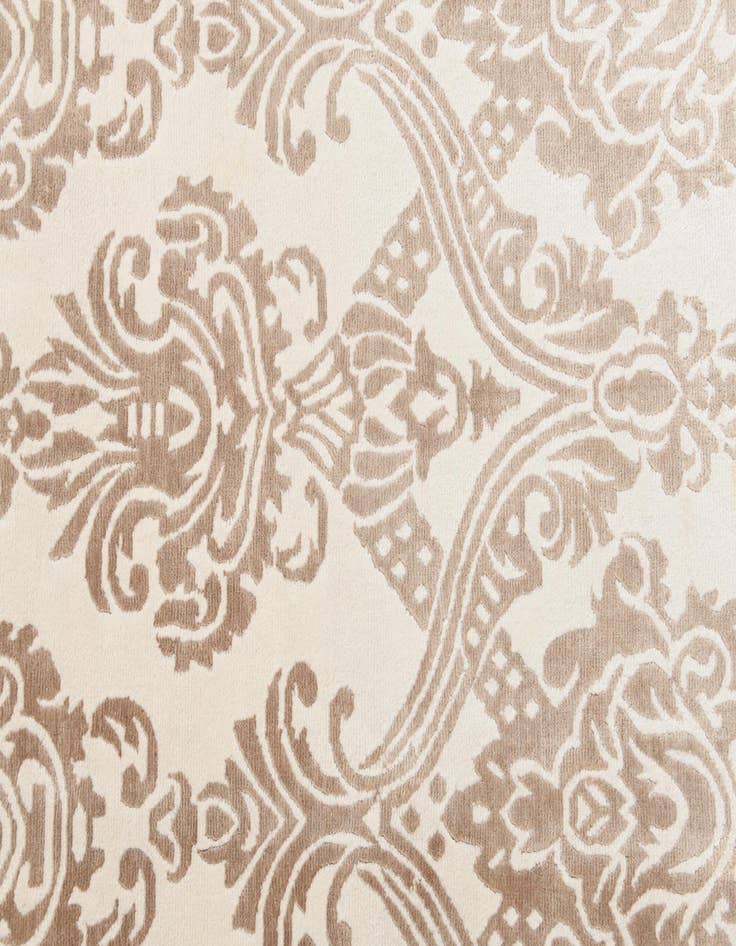 Detail image of  6' 9 x 9' 9  Hand Knotted Darya Wool Rug