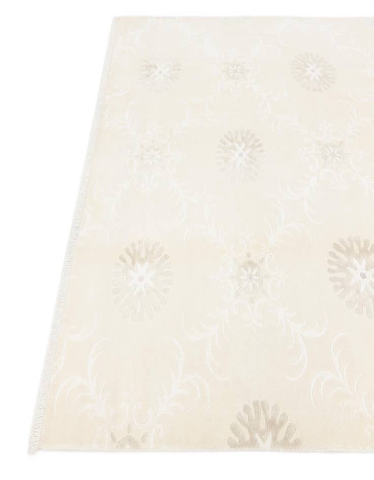 Detail image of  6' 9 x 9' 11  Hand Knotted Darya Wool Rug