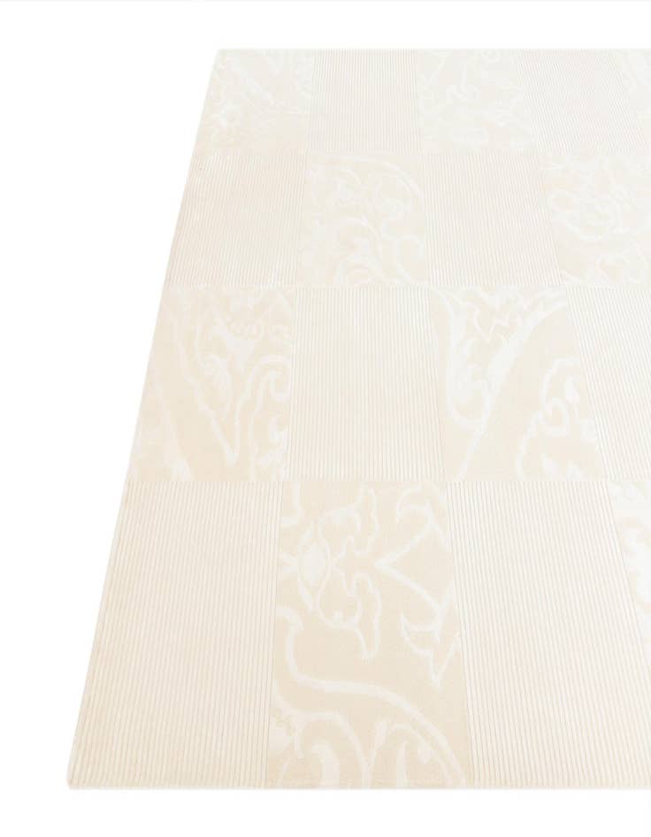 Detail image of  6' 8 x 9' 11  Hand Knotted Darya Wool Rug