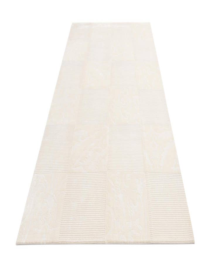 Detail image of  6' 8 x 9' 9  Hand Knotted Darya Wool Rug