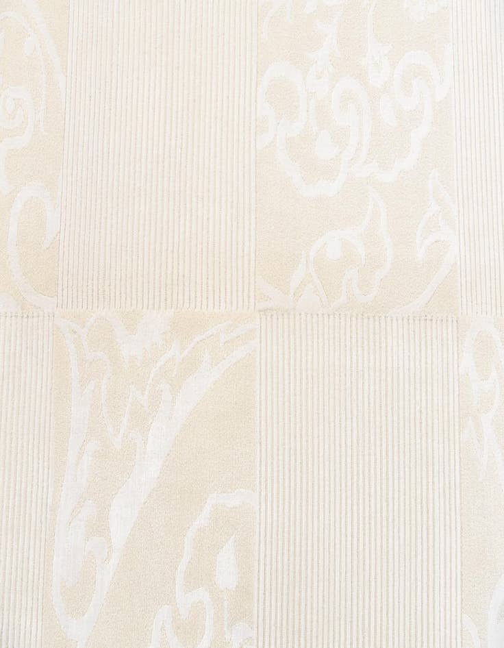 Detail image of  6' 8 x 9' 9  Hand Knotted Darya Wool Rug