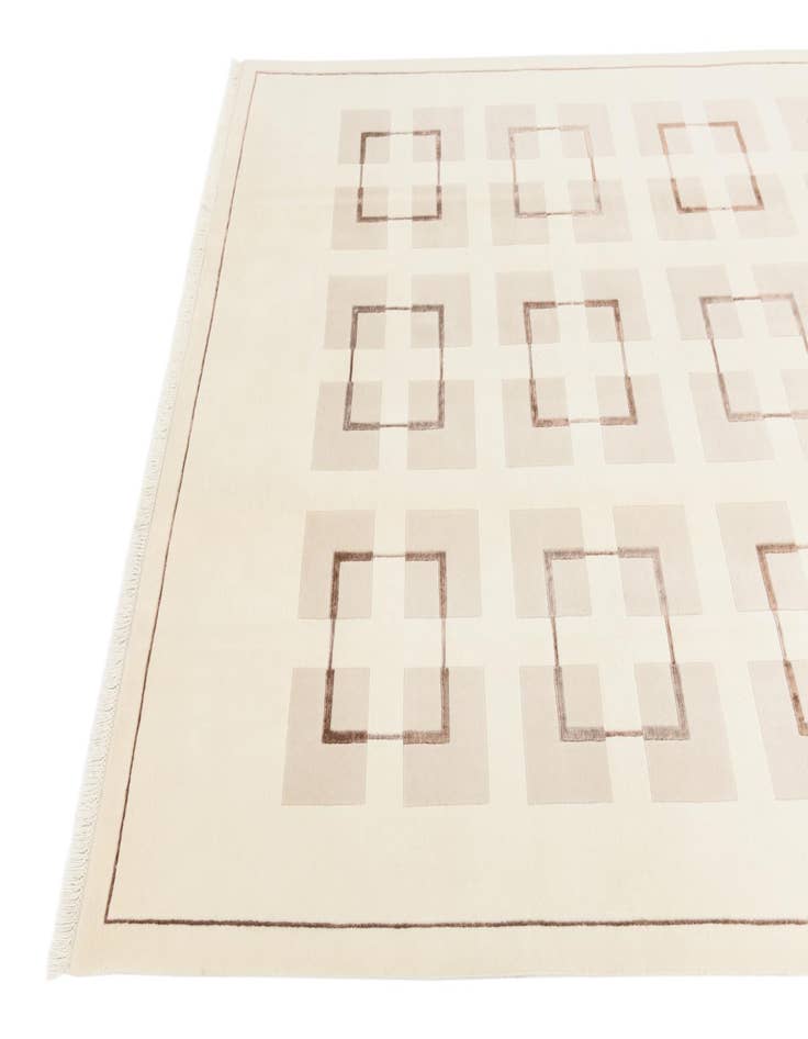 Detail image of  6' 7 x 9' 10  Hand Knotted Darya Wool Rug