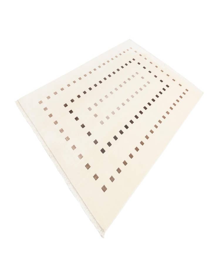 Detail image of  6' 7 x 9' 11  Hand Knotted Darya Wool Rug