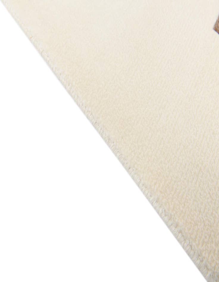 Detail image of  6' 7 x 9' 11  Hand Knotted Darya Wool Rug