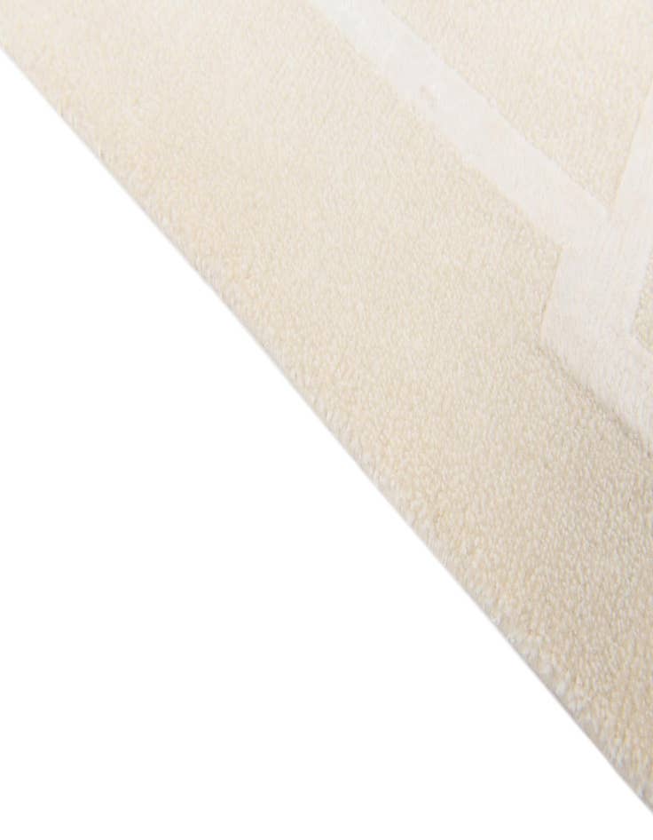 Detail image of  6' 9 x 10'  Hand Knotted Darya Wool Rug