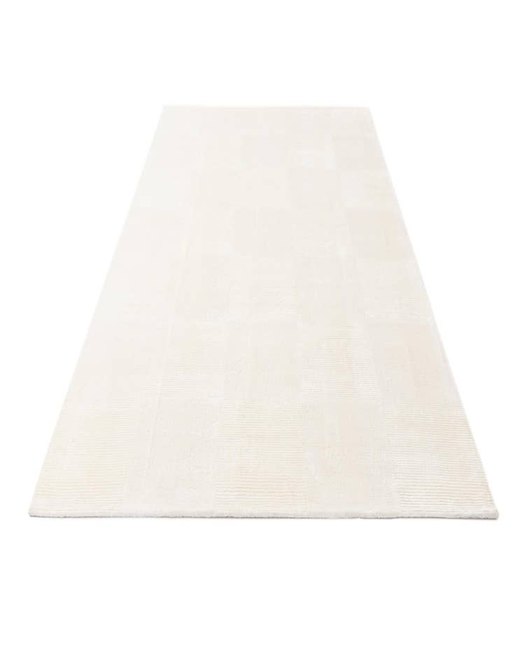 Detail image of  6' 7 x 9' 10  Hand Knotted Darya Wool Rug