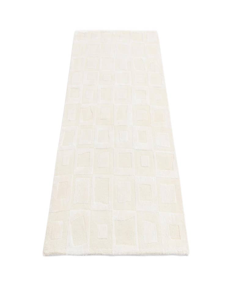 Detail image of  2' 9 x 5'  Hand Knotted Darya Wool Rug