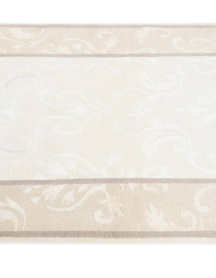 Detail image of  2' 11 x 5'  Hand Knotted Darya Wool Rug