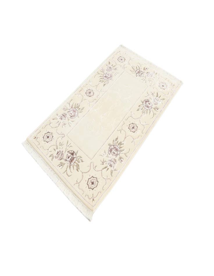 Detail image of  2' 8 x 4' 7  Hand Knotted Darya Wool Rug