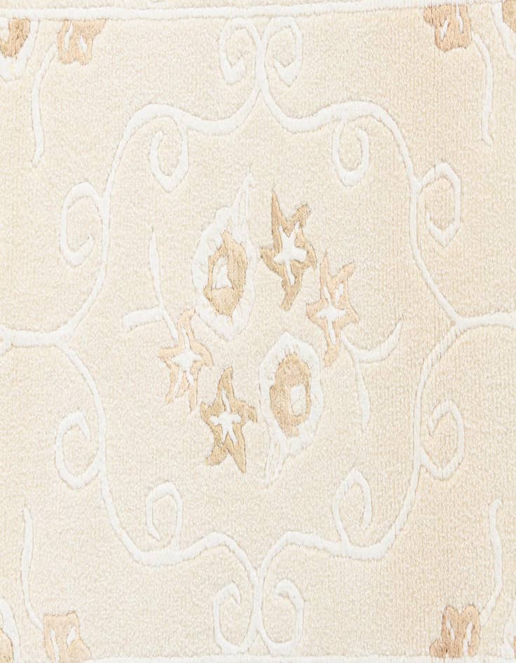 Detail image of  2' 7 x 5' 1  Hand Knotted Darya Wool Rug