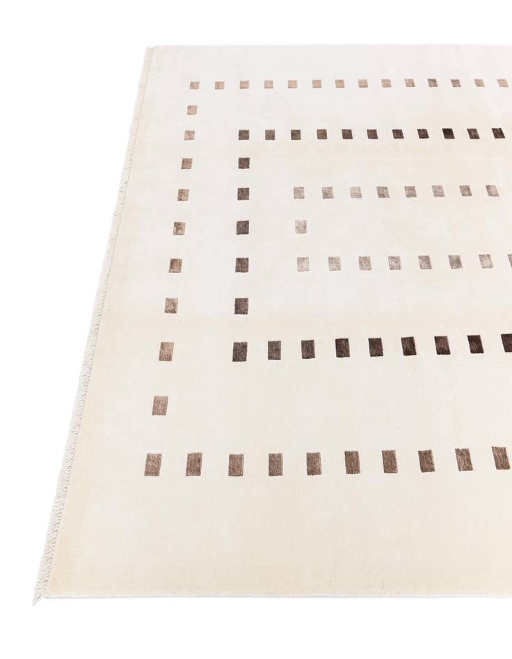 Detail image of  6' 7 x 10'  Hand Knotted Darya Wool Rug