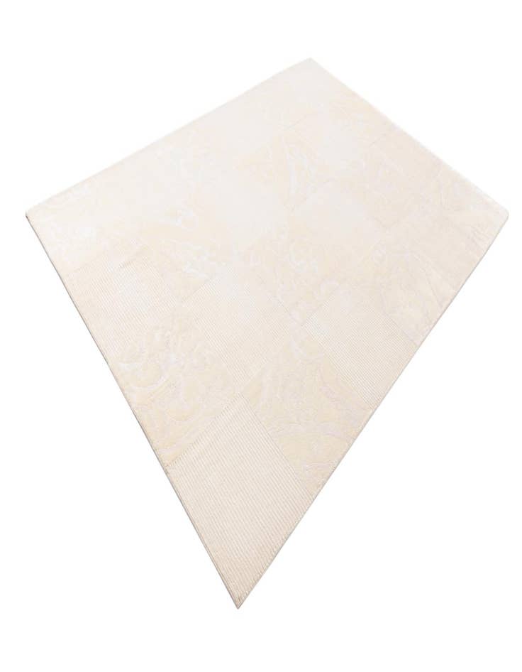 Detail image of  6' 9 x 9' 10  Hand Knotted Darya Wool Rug