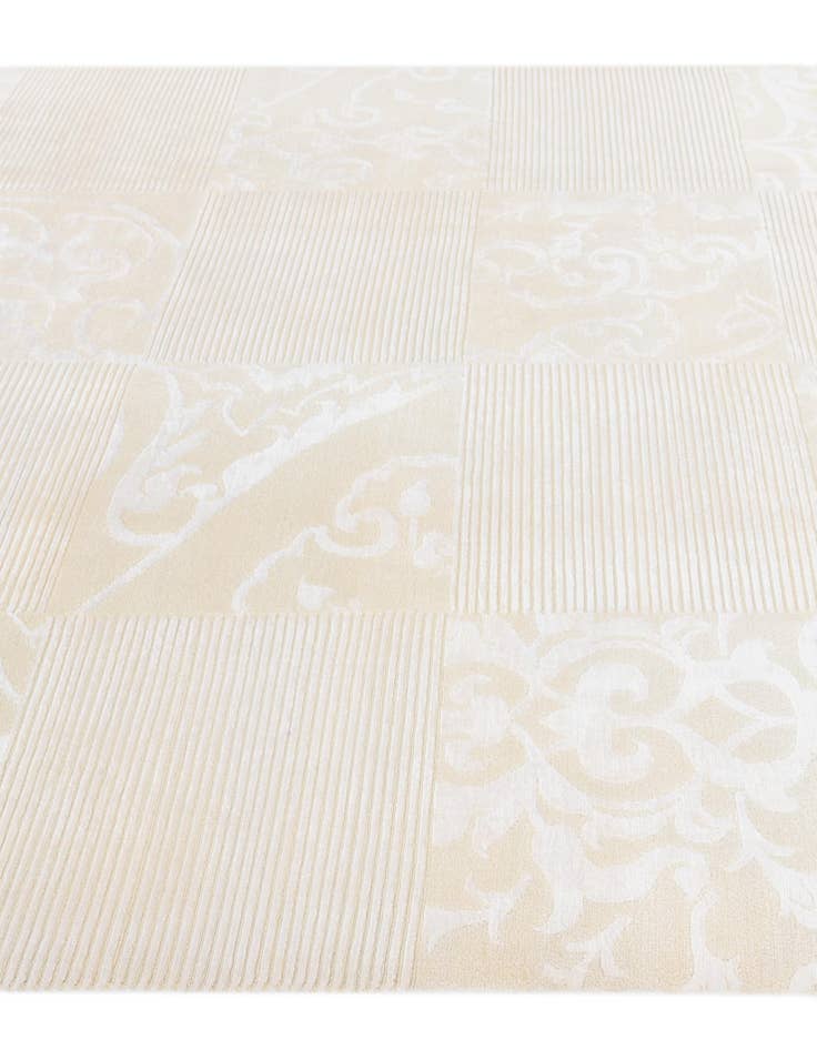 Detail image of  6' 9 x 9' 10  Hand Knotted Darya Wool Rug