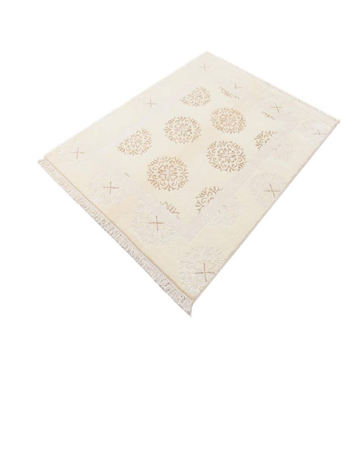 Detail image of  4' 10 x 6' 5  Hand Knotted Darya Wool Rug