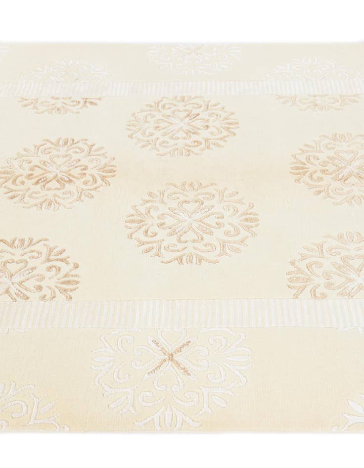 Detail image of  4' 10 x 6' 5  Hand Knotted Darya Wool Rug