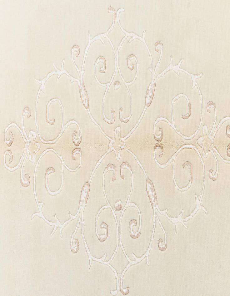 Detail image of  4' 11 x 6' 10  Hand Knotted Darya Wool Rug