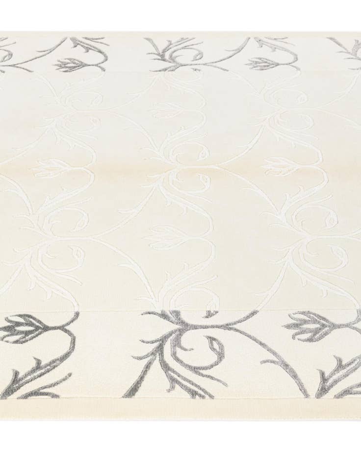 Detail image of  4' 9 x 6' 8  Hand Knotted Darya Wool Rug