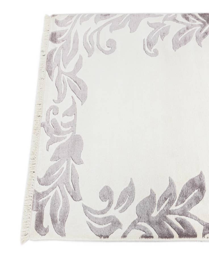 Detail image of  2' 8 x 5' 1  Hand Knotted Darya Wool Rug