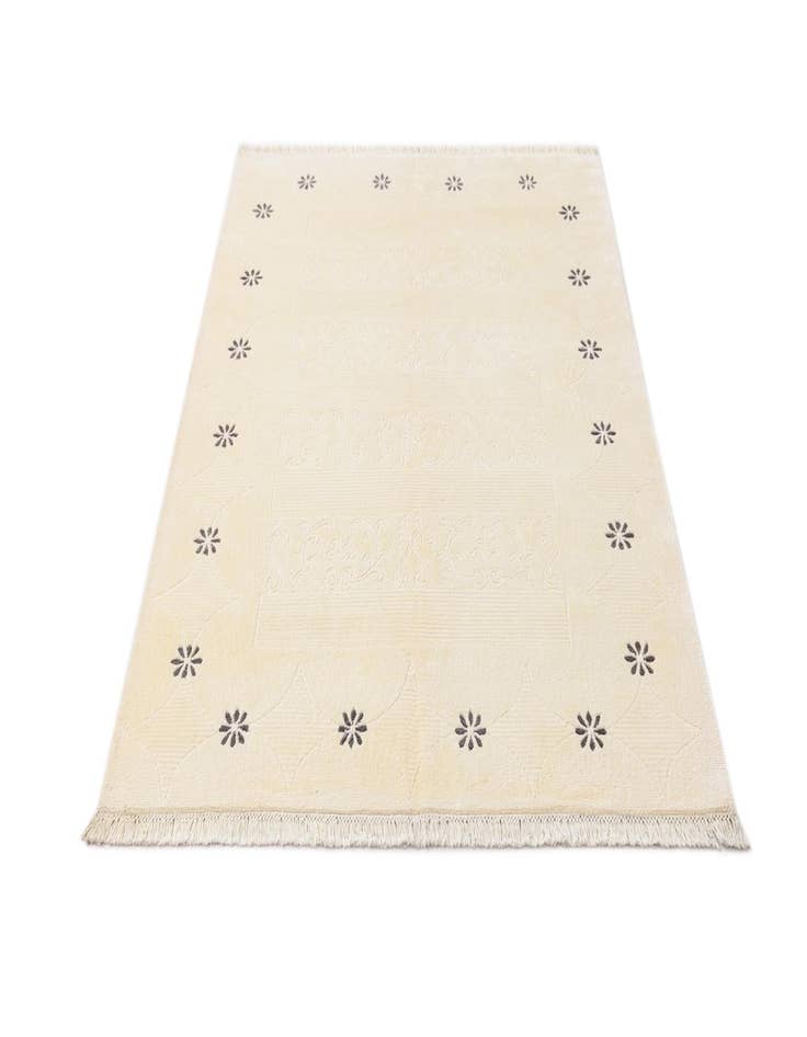 Detail image of  5' 1 x 6' 6  Hand Knotted Darya Wool Rug