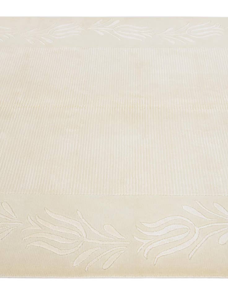 Detail image of  4' 11 x 6' 8  Hand Knotted Darya Wool Rug