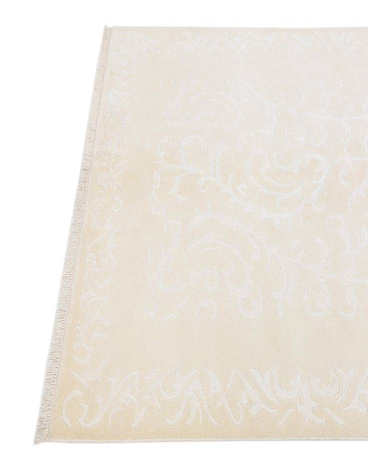 Detail image of  4' 11 x 6' 9  Hand Knotted Darya Wool Rug