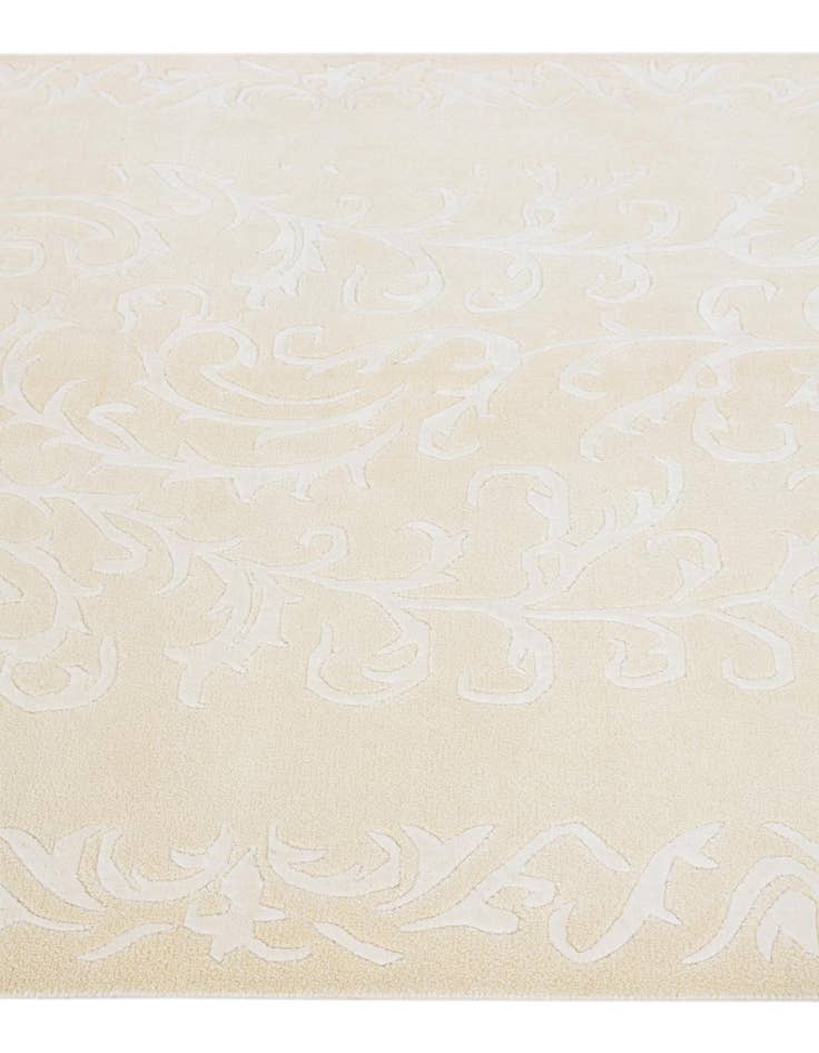 Detail image of  4' 11 x 6' 9  Hand Knotted Darya Wool Rug