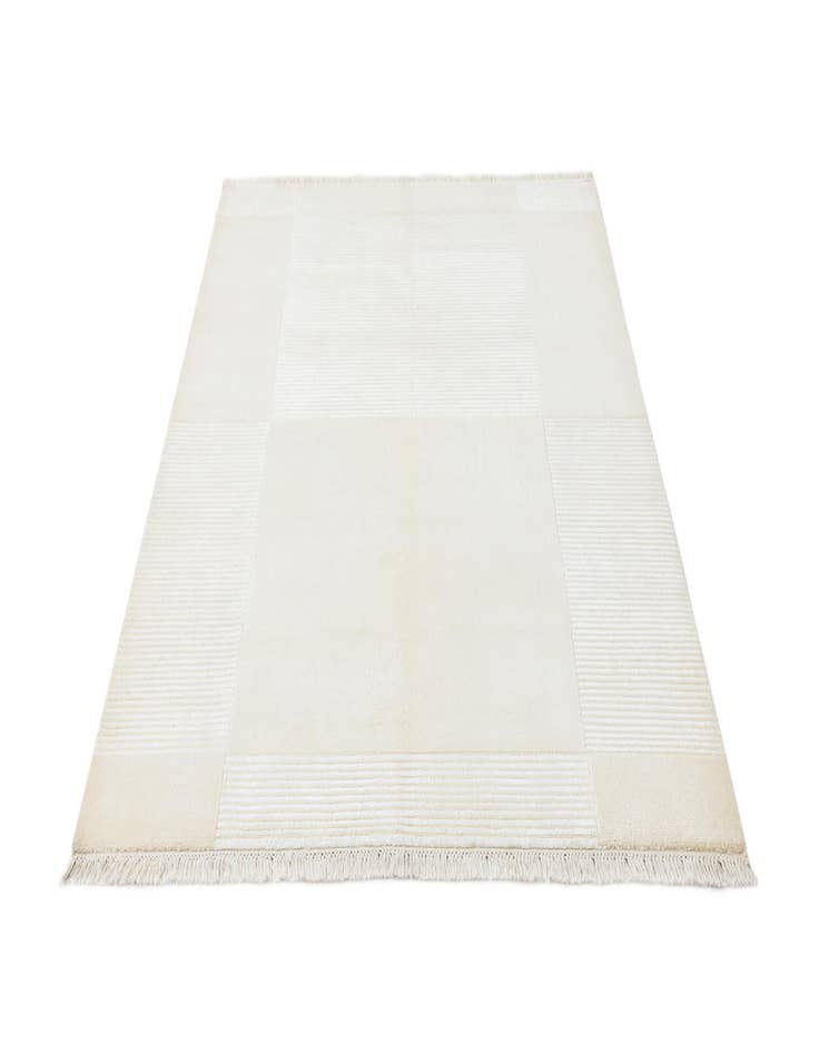 Detail image of  4' 11 x 6' 7  Hand Knotted Darya Wool Rug