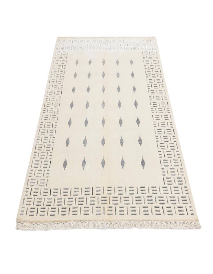 Detail image of  4' 11 x 6' 8  Hand Knotted Darya Wool Rug