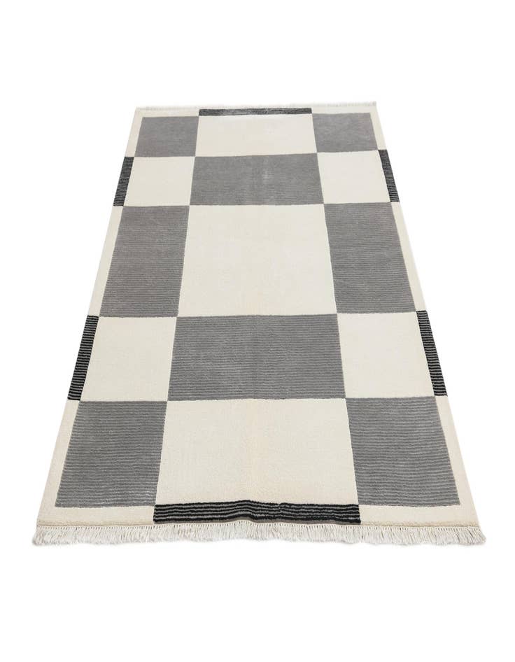 Detail image of  4' 11 x 6' 8  Hand Knotted Darya Wool Rug