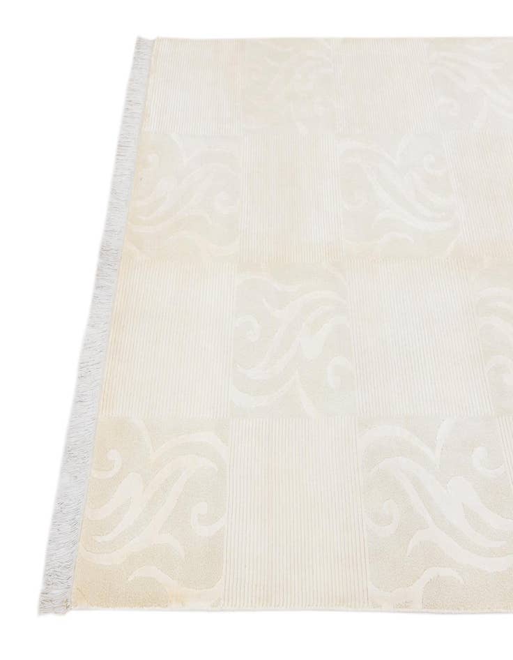 Detail image of  4' 9 x 6' 9  Hand Knotted Darya Wool Rug