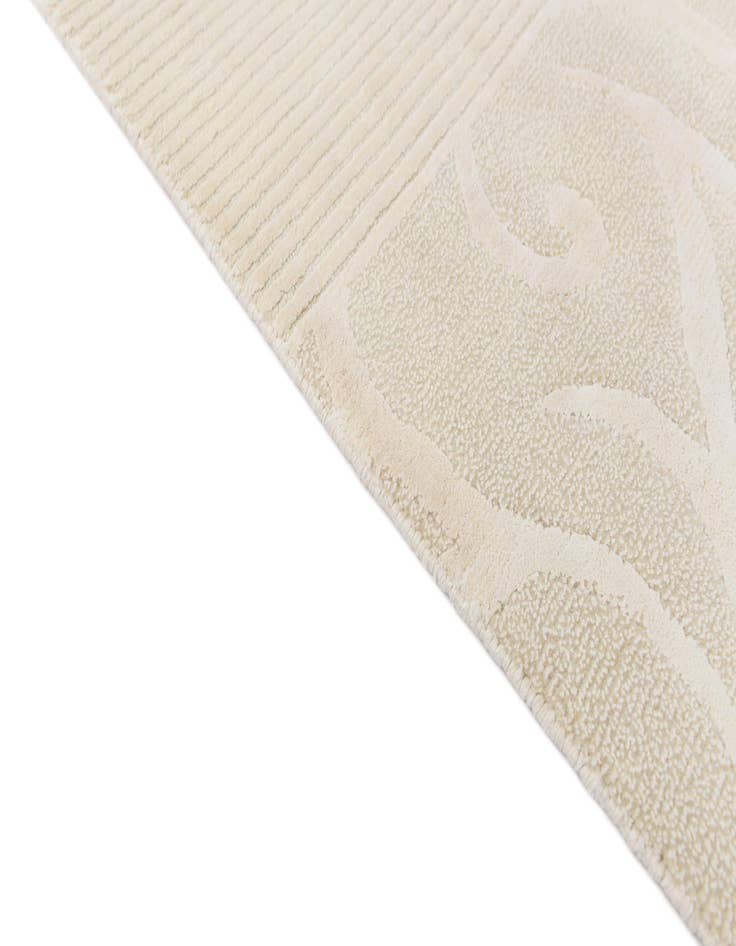 Detail image of  4' 9 x 6' 9  Hand Knotted Darya Wool Rug