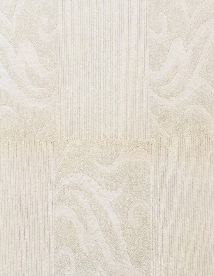 Detail image of  4' 9 x 6' 9  Hand Knotted Darya Wool Rug