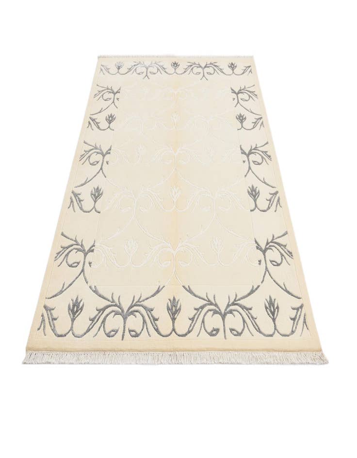 Detail image of  4' 11 x 6' 8  Hand Knotted Darya Wool Rug