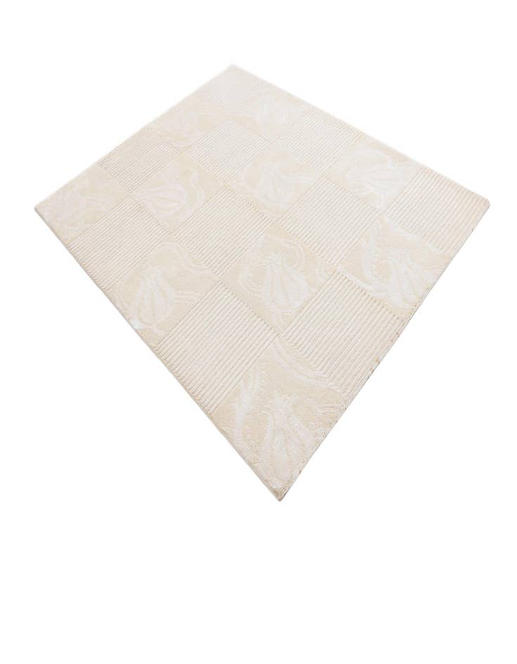 Detail image of  5' 1 x 6' 5  Hand Knotted Darya Wool Rug