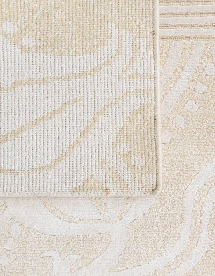 Detail image of  5' 1 x 6' 5  Hand Knotted Darya Wool Rug