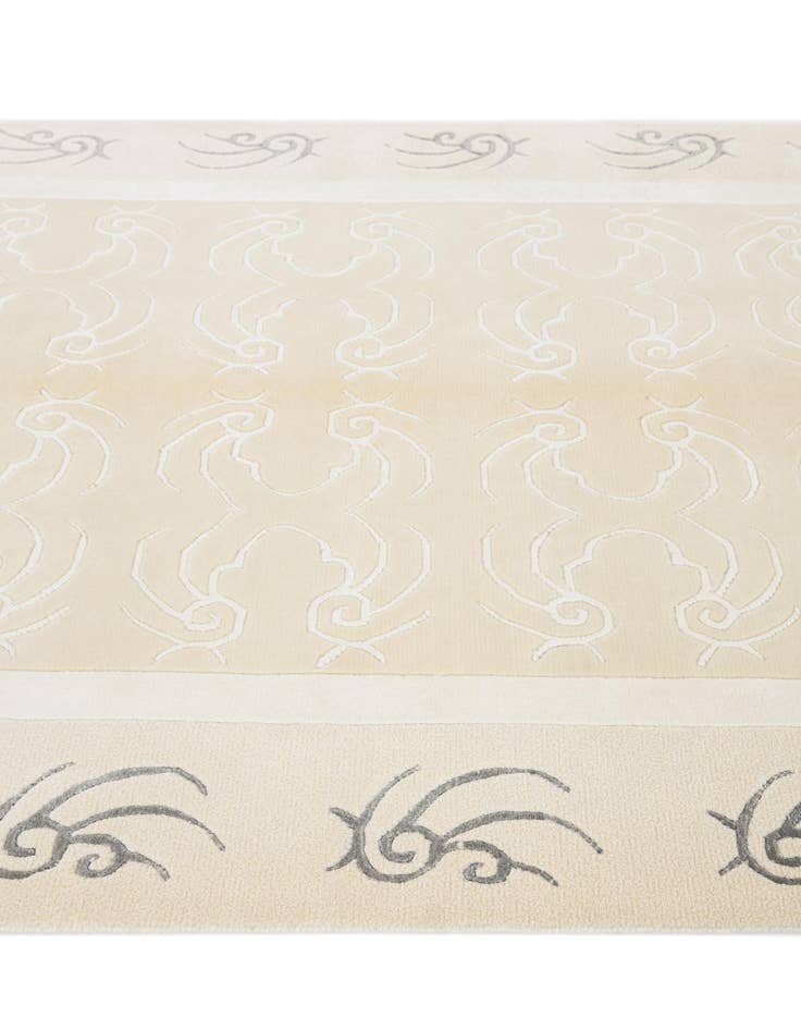 Detail image of  4' 11 x 6' 8  Hand Knotted Darya Wool Rug