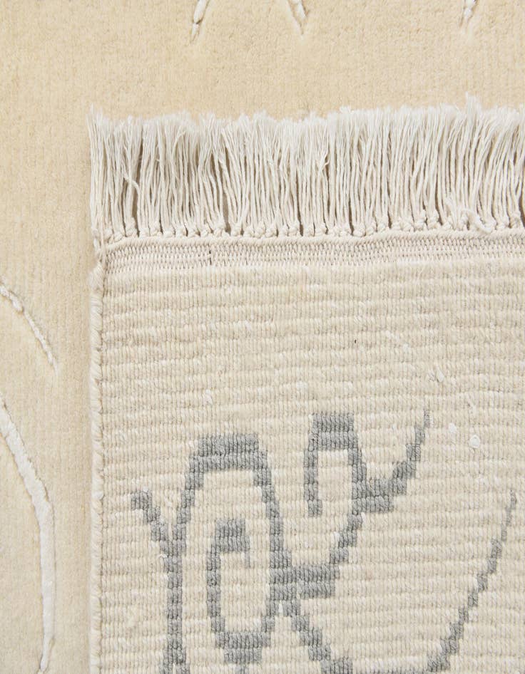 Detail image of  4' 11 x 6' 8  Hand Knotted Darya Wool Rug