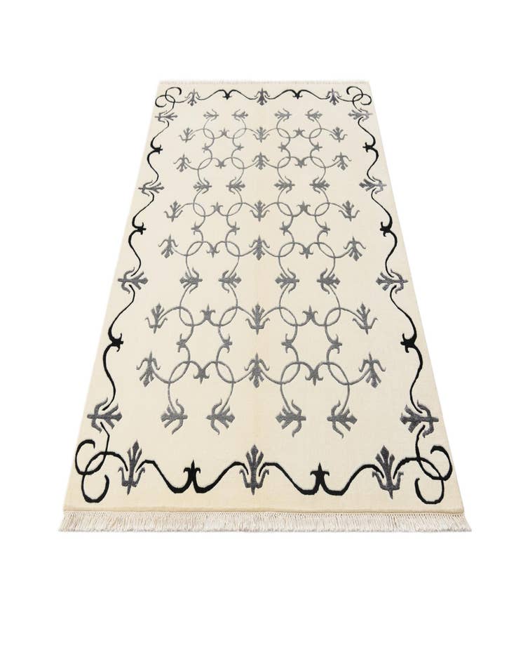 Detail image of  4' 8 x 6' 7  Hand Knotted Darya Wool Rug