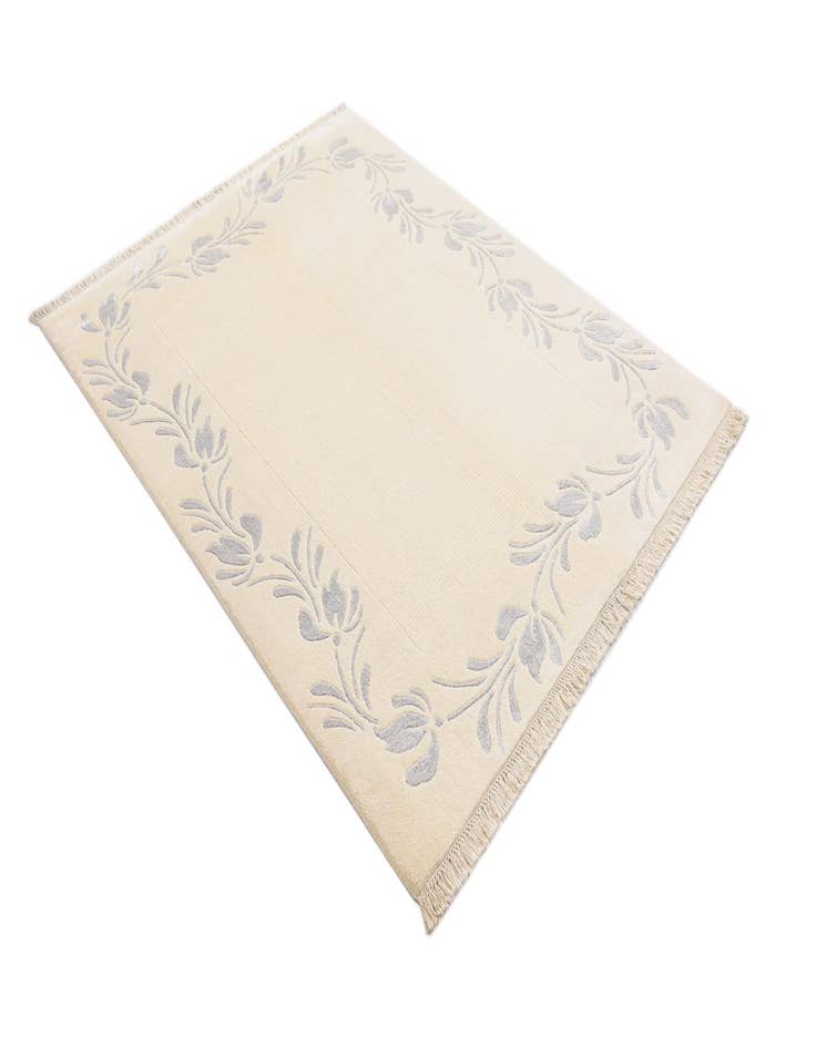 Detail image of  5' 5 x 6' 5  Hand Knotted Darya Rug