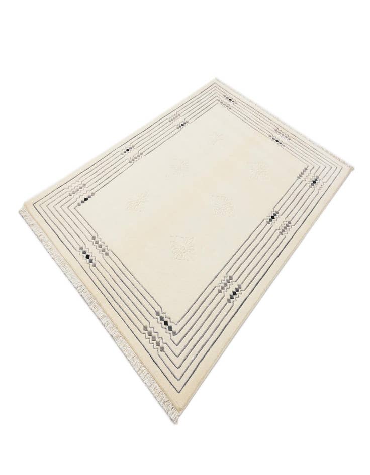 Detail image of  4' 6 x 6' 8  Hand Knotted Darya Wool Rug