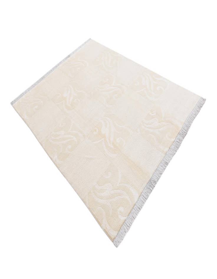 Detail image of  5' 10 x 7' 10  Hand Knotted Darya Wool Rug