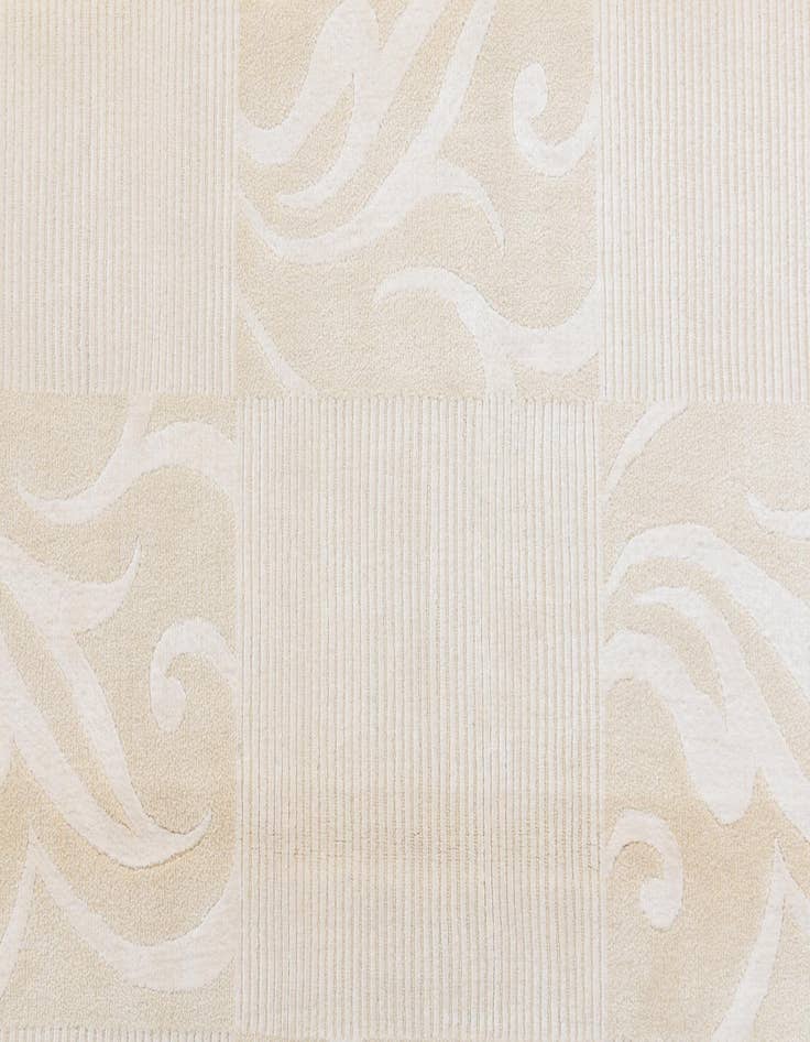 Detail image of  5' 10 x 7' 10  Hand Knotted Darya Wool Rug