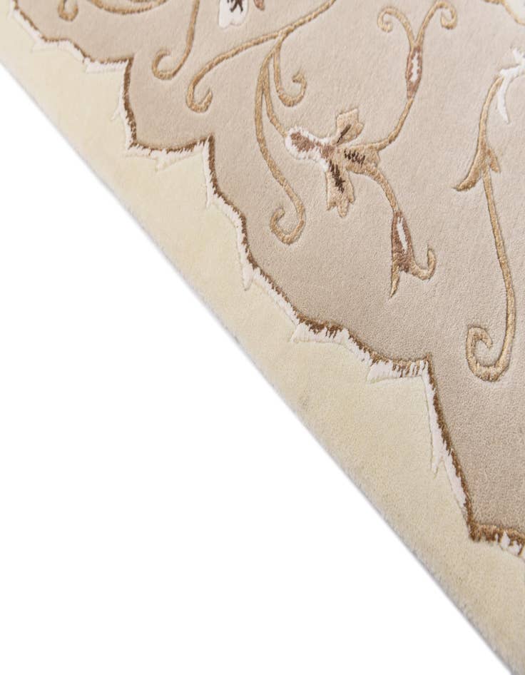 Detail image of  5' 9 x 8' 2  Hand Knotted Darya Wool Rug