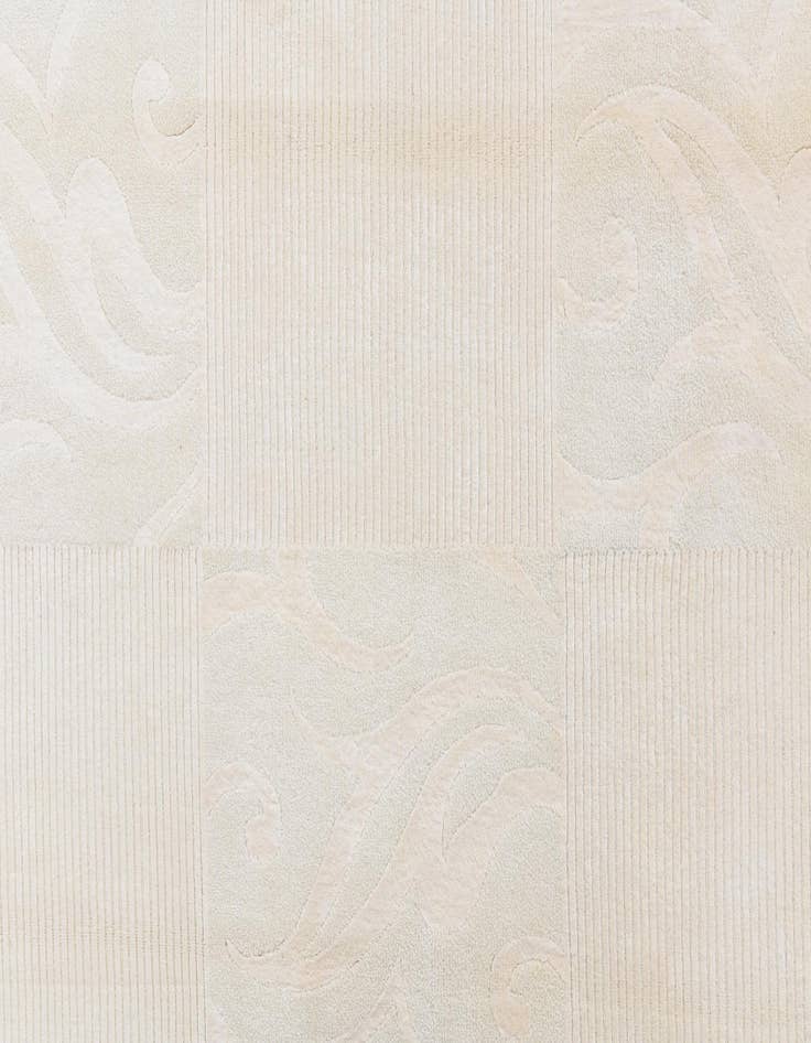 Detail image of  5' 9 x 8'  Hand Knotted Darya Wool Rug