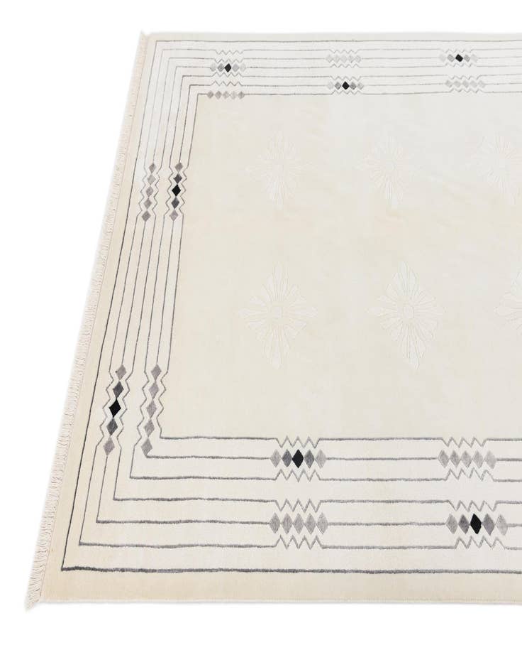 Detail image of  5' 7 x 7' 10  Hand Knotted Darya Wool Rug