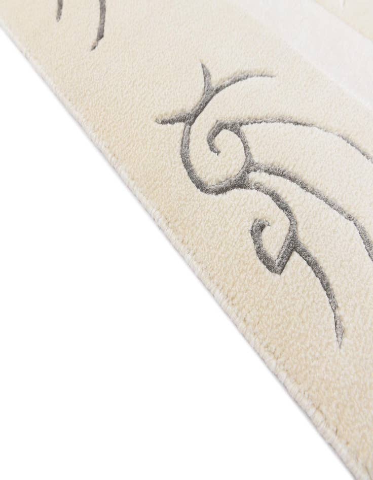 Detail image of  5' 7 x 7' 11  Hand Knotted Darya Wool Rug