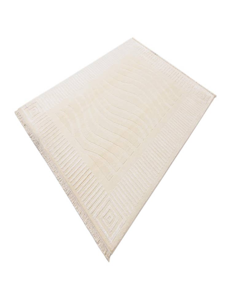 Detail image of  5' 9 x 7' 11  Hand Knotted Darya Wool Rug