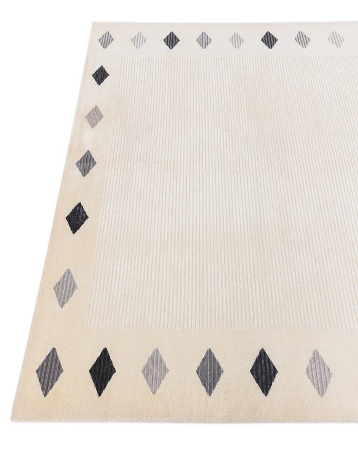 Detail image of  5' 7 x 8'  Hand Knotted Darya Wool Rug