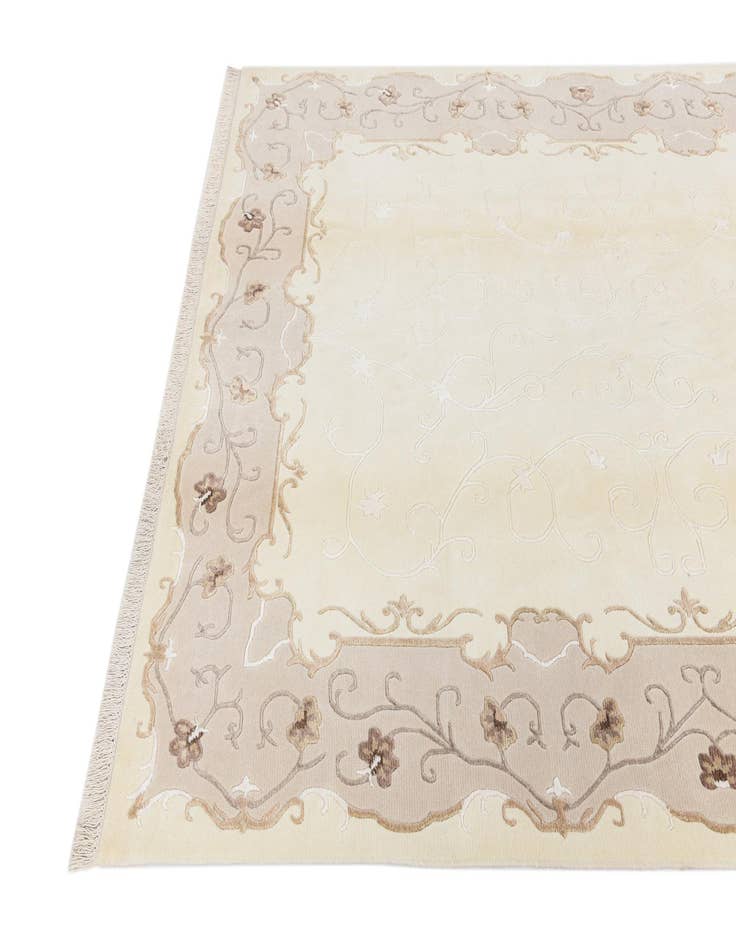 Detail image of  5' 9 x 7' 10 Darya Rug